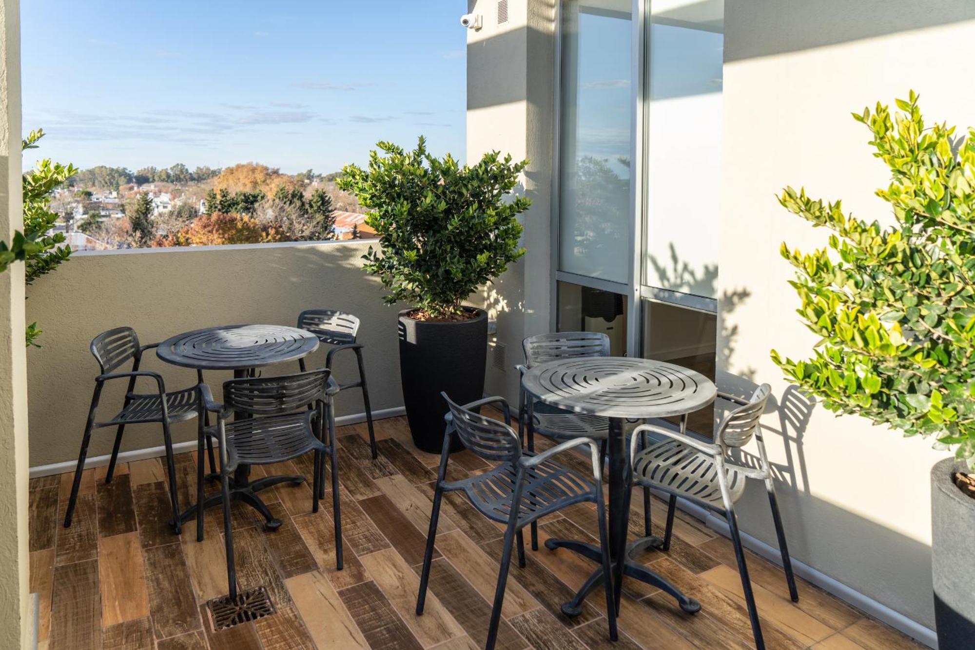 Espacio Terra Apartamentos Junín Eksteriør bilde