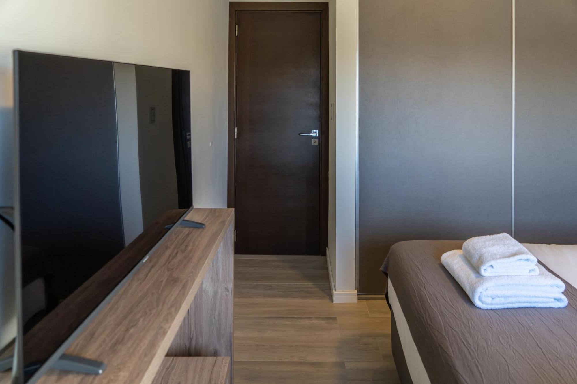 Espacio Terra Apartamentos Junín Eksteriør bilde